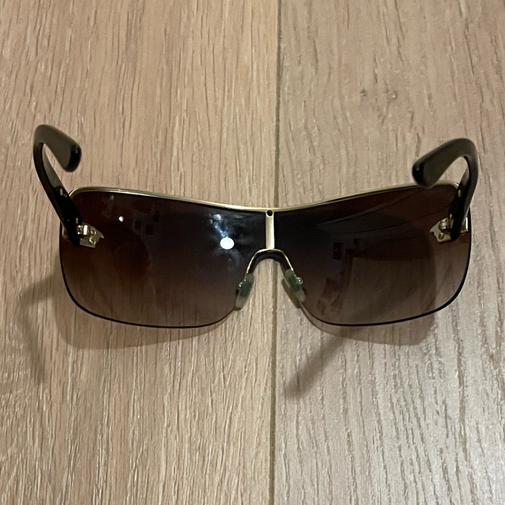 Versace VE 2119 Shield Sunglasses - Picture 3 of 8